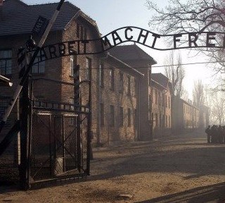 Διεθνής Ημέρα για τα θύματα του Ολοκαυτώματος στο μουσείο ‘Αουσβιτς-Μπιρκενάου