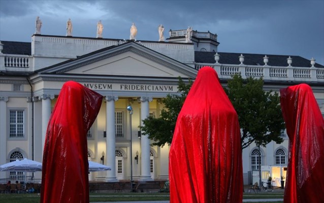 documenta-14-antistrofi-metrisi-gia-tin-korufaia-ekthesi-sugxronis-texnis (1)