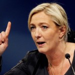 Καθ’ όλα νόμιμη για τη Μαρί Λεπέν η προσάρτηση της Κριμαίας από τη Ρωσία