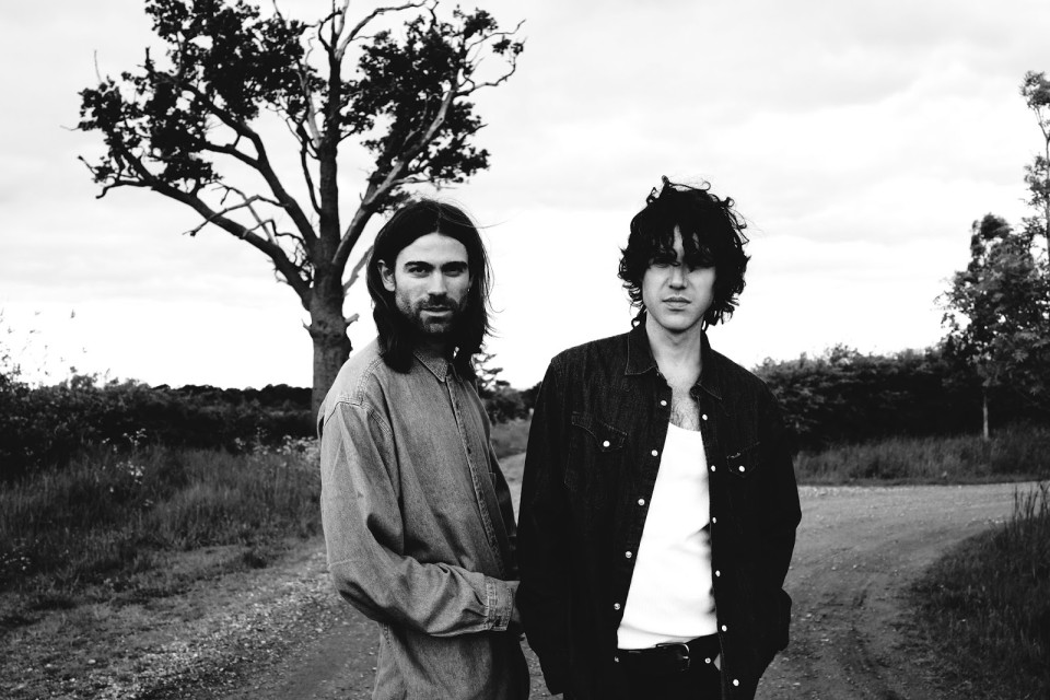 1. Ten Fé - press shot - main - credit Kate Bellm