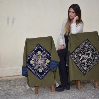 Το Nεnε προσθέτει φολκλόρ λεπτομέρειες στα basic κομμάτια της ντουλάπας μας