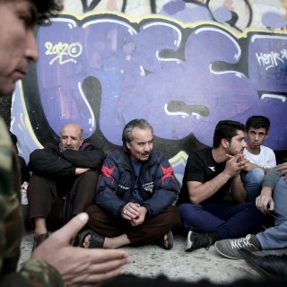 Aπεργία πείνας ξεκίνησαν χθες το πρωί πρόσφυγες στο Ελληνικό (φωτογραφίες)