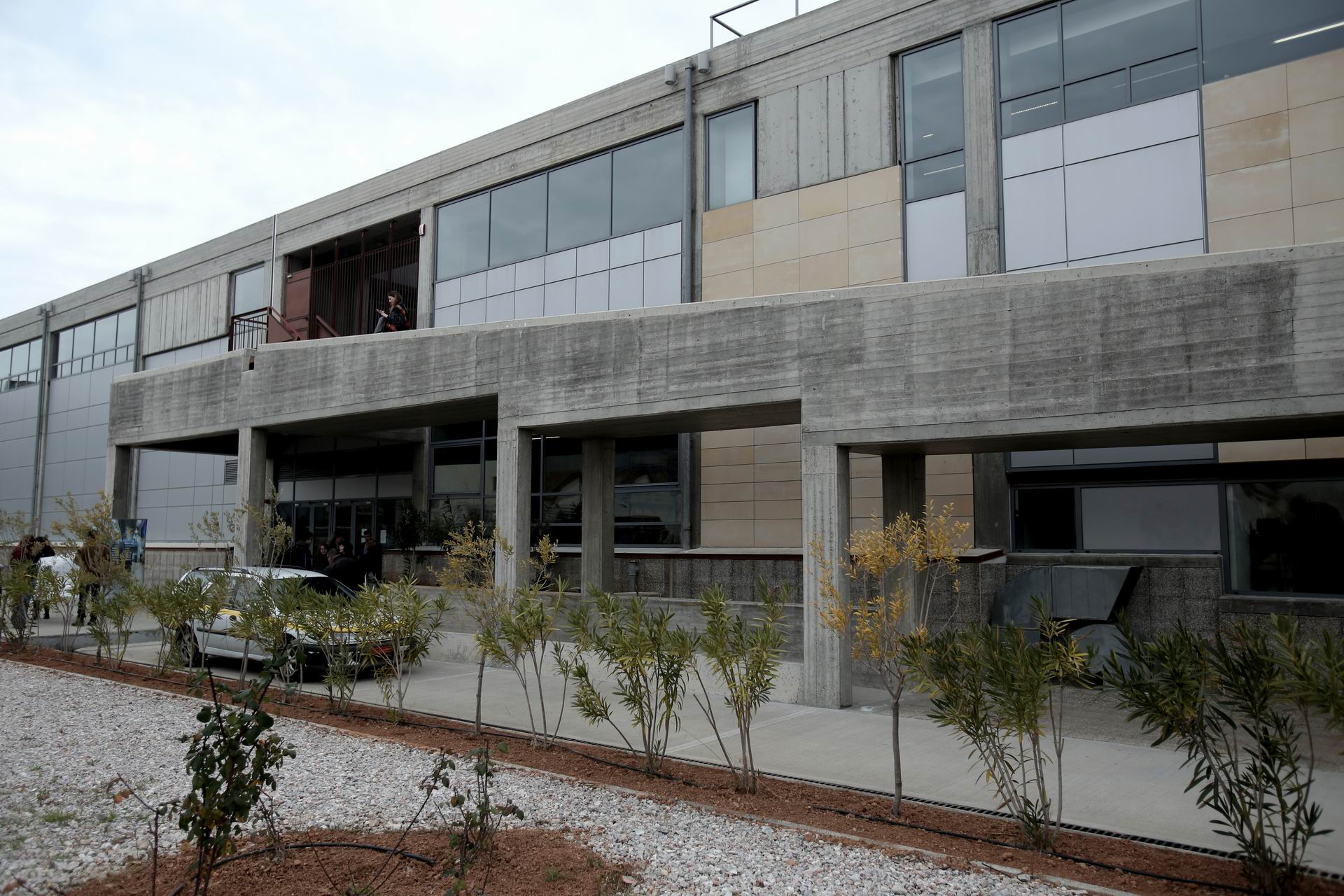 Inauguration of the library of the Athens School of Fine Arts. On Monday January 23, 2017  / Εγκαίνια της Βιβλιοθήκης της Ανώτατης Σχολής Καλών Τεχνών, η μετεγκατάσταση της ιστορικής βιβλιοθήκης εγινε με δωρεά του Ιδρύματος Σταύρος Νιάρχος. Αθήνα την Δευτέρα 23 Ιανουαρίου 2017