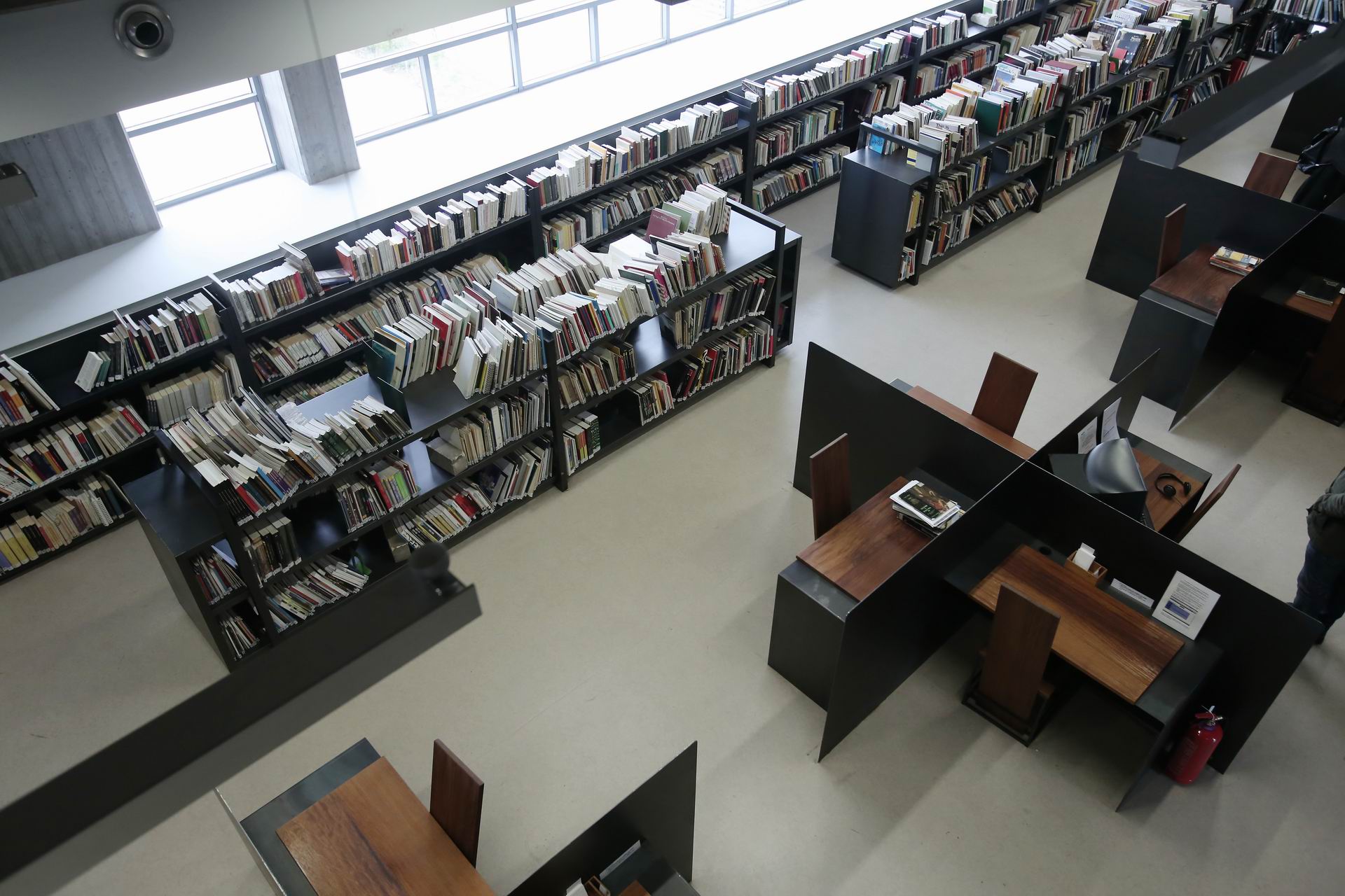 Inauguration of the library of the Athens School of Fine Arts. On Monday January 23, 2017  / Εγκαίνια της Βιβλιοθήκης της Ανώτατης Σχολής Καλών Τεχνών, η μετεγκατάσταση της ιστορικής βιβλιοθήκης εγινε με δωρεά του Ιδρύματος Σταύρος Νιάρχος. Αθήνα την Δευτέρα 23 Ιανουαρίου 2017