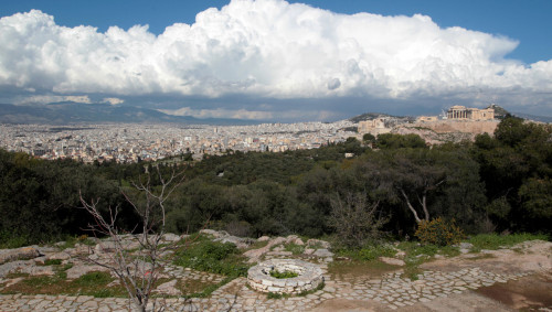 Υπέρβαση του ορίου για το όζον στην Αθήνα – Ποιοί πρέπει να αποφεύγουν να κυκλοφορούν έξω