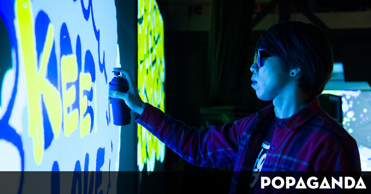 интерактивный экран в музее. мультимедийная интерактивная выставка. интерактивное событие. интерактивная стена. интерактивная сенсорная панель.