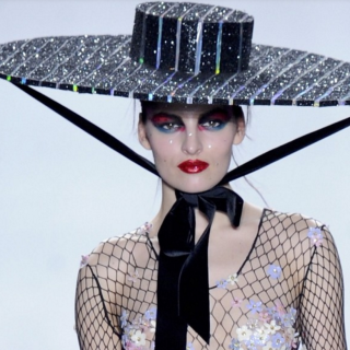 10 (σχεδόν) γυμνά looks από τη New York Fashion Week