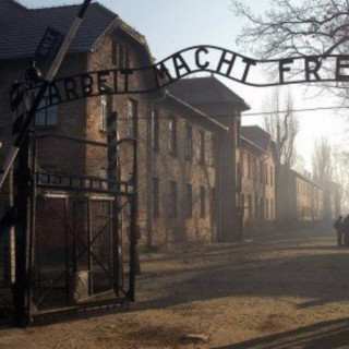 Πολωνία: «Τα στρατόπεδα θανάτου ήταν της ναζιστικής Γερμανίας- ZDF ζήτα συγγνώμη!»