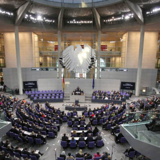 Άκυρο το βασικό επιχείρημα του Σόιμπλε για παραμονή ΔΝΤ στο ελληνικό πρόγραμμα