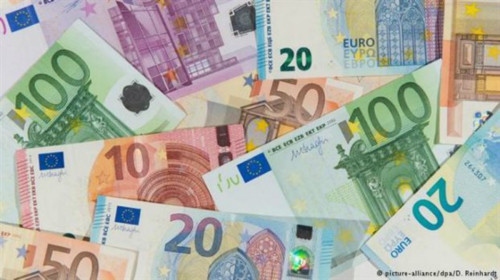 Κορονοϊός: Ποιοι δικαιούνται το επίδομα των 800 ευρώ;