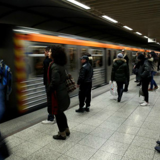 Κλειστοί οι σταθμοί του μετρό «Περιστέρι» και «Κεραμεικός»