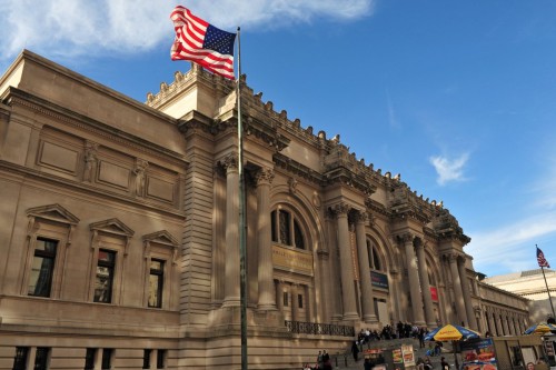 Το ρεκόρ του Metropolitan στη Νέα Υόρκη δείχνει πως τα μουσεία δεν είναι «υπό εξαφάνιση»
