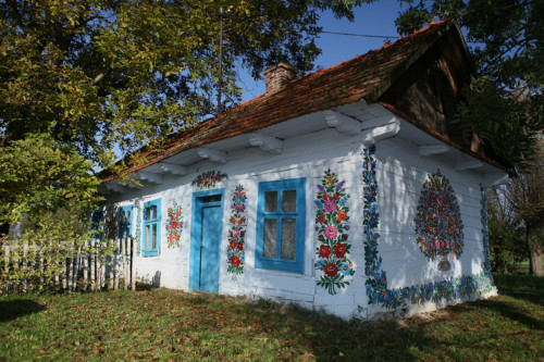 Είδατε το Ζαλίπιε, το ζωγραφιστό χωριό της Πολωνίας;