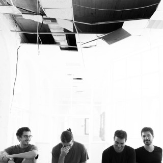 Οι Gandi προσεύχονται στον Michael Stipe