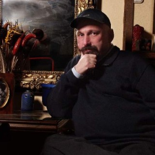 Γιατί αξίζει να διαβάσετε το Άκυρο Αύριο του Κοσμά Χαρπαντίδη