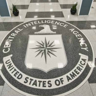 Wikileaks: Η CIA μας παρακολουθεί μέσω κοριών σε κινητά και τηλεοράσεις