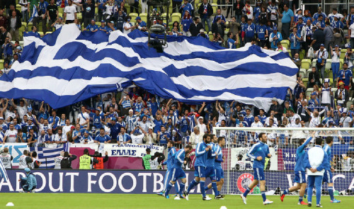 Πάνω από 2.500 Έλληνες στο πλευρό της Εθνικής μας!