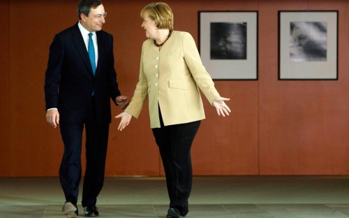 Θετική η Μέρκελ για ένταξη της Ελλάδας στο QE