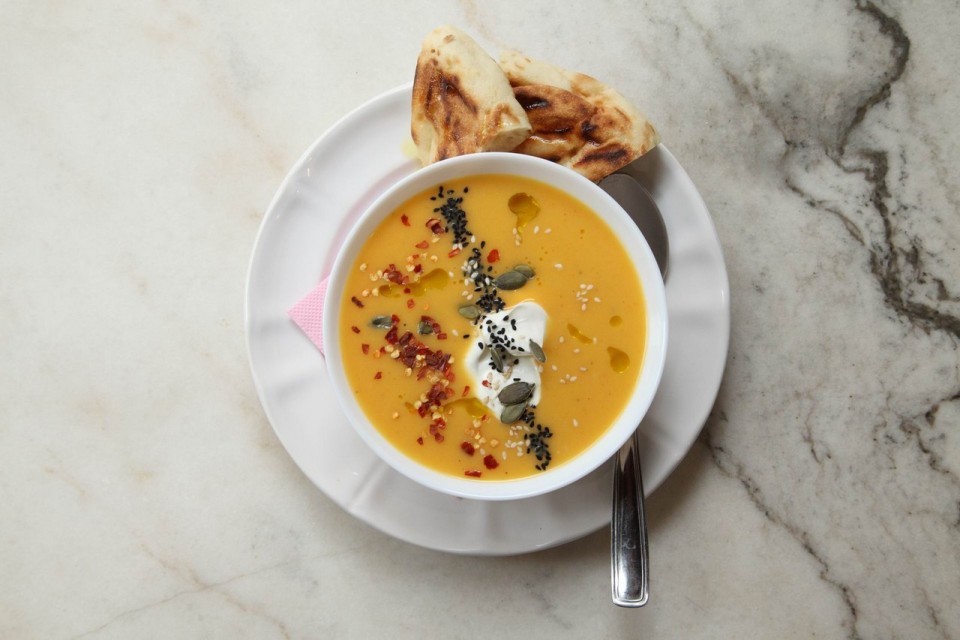 Κολοκυθόσουπα, μία από τις πολλές επιλογές σε σούπες.