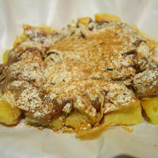 Δοκιμάσαμε τις καλύτερες μπουγάτσες στη Θεσσαλονίκη και αναμεταδίδουμε