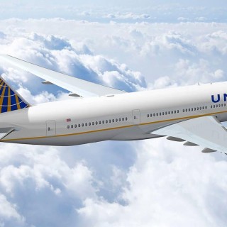 Η United Airlines απέσυρε τις διαφημίσεις της από το Φεστιβάλ Τριμπέκα