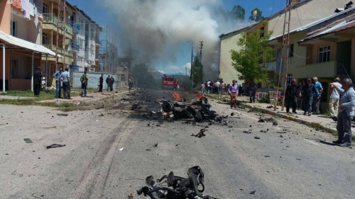 Ένας νεκρός από την έκρηξη στο Ντιγιάρμπακιρ