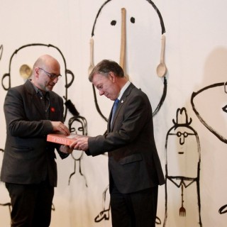 Εικονογραφημένη Βίβλος στο International Book Fair στην Μπογκότα