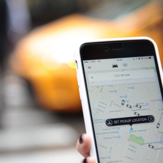 Τι σημαίνει το «άκυρο» που έριξε η Ιταλία στην Uber;