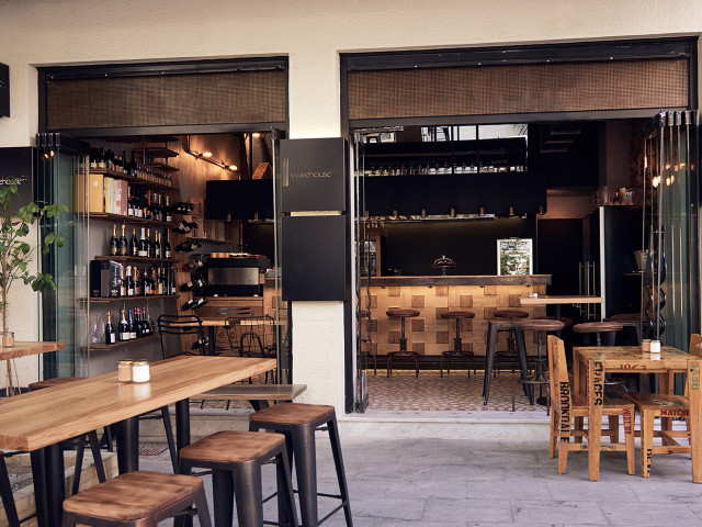 Το νέο wine bar της Αθήνας αγαπάει τις φυσαλίδες