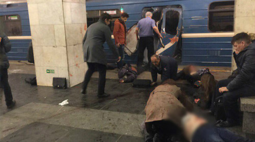 Αγία Πετρούπολη: Δέκα νεκροί από τις εκρήξεις στο μετρό (ΒΙΝΤΕΟ)