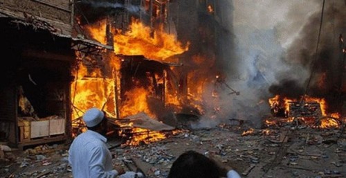 Πακιστάν: Τουλάχιστον 10 νεκροί από επίθεση αυτοκτονίας