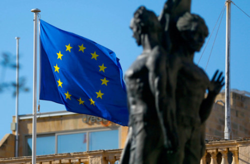 Eurostat: Επιβεβαιώνει την ΕΛΣΤΑΤ για πρωτογενές πλεόνασμα του 2016