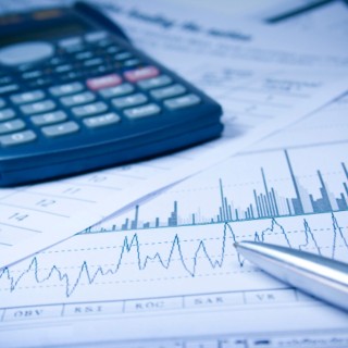 Στα 215 τρισ. δολάρια το παγκόσμιο χρέος για το 2016