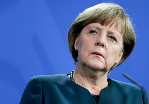 Γερμανία: Τελεσίγραφο του Βαυαρού υπουργού Εσωτερικών προς την Αγγελα Μέρκελ
