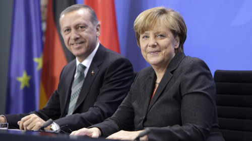 «Δεν πρέπει να απομακρύνουμε την Τουρκία», δηλώνει η Άνγκελα Μέρκελ