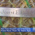 Βετεράνος βρήκε βραχιόλι που έχασε πριν 73 χρόνια