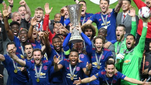 Europa League: H Manchester United σήκωσε την κούπα