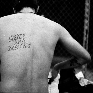 Woodkids: Τα παιδιά της Αθήνας με τα πατίνια