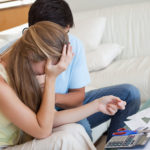 Τρεις στους δέκα Αμερικάνους αντιμετωπίζουν οικονομικά προβλήματα