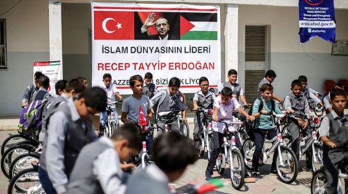 Εκατό Τούρκοι ποδηλάτες έρχονται αύριο στη Λέσβο από το Αϊβαλί
