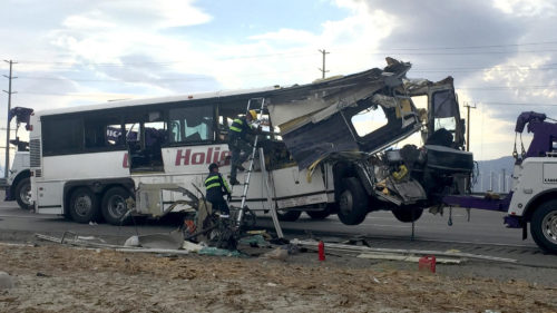 Μεξικό: 12 νεκροί και 30 τραυματίες από πτώση λεωφορείου σε χαράδρα 90 μ.
