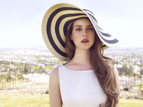 H Lana Del Rey ανακοίνωσε την ημερομηνία κυκλοφορίας του νέου της album