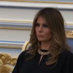 Οι μπούκλες της Μελάνια πρόδωσαν τον Ντόναλντ Τραμπ