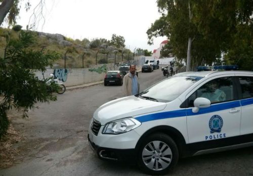 Κρήτη: Ένας άνδρας με όπλο έχει κάνει κατάληψη στον ΟΚΑΝΑ Σούδας