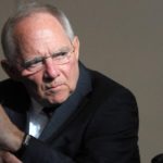 Γιούνκερ-Σόιμπλε συναντούνται την Τετάρτη στο Βερολίνο