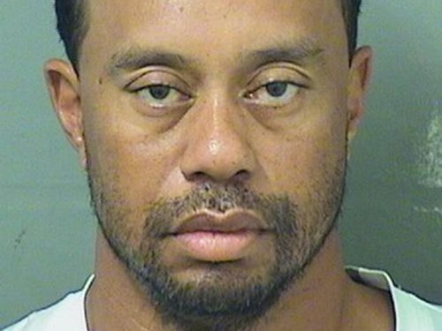 Να οδηγεί υπό την επήρεια αλκοόλ συνελήφθη ο Tiger Woods