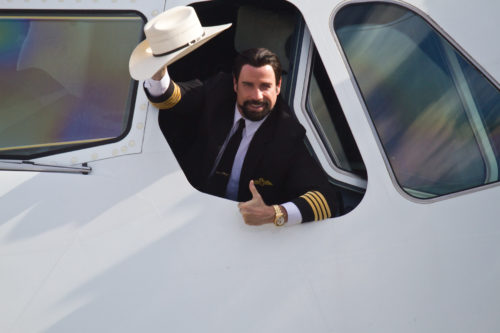 Ο Τζον Τραβόλτα δωρίζει το αγαπημένο του Μπόινγκ 707