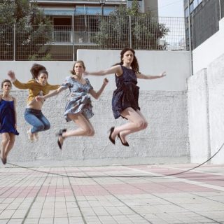 Τι πρέπει να δούμε επί σκηνής πριν το καλοκαίρι;