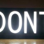 Τα 7 πράγματα που δεν πρέπει ποτέ να κάνεις ως τουρίστας