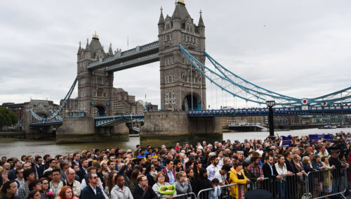 To Λονδίνο τιμά τα θύματα της τρομοκρατίας